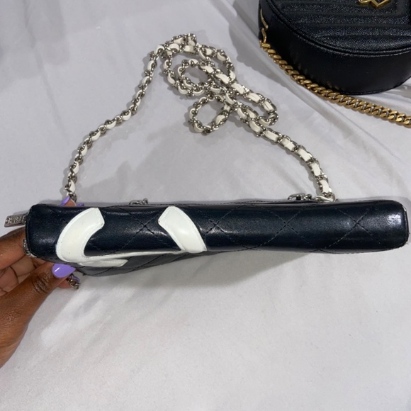 💗💗CHANEL💗💗Cambon Double Organizer on Chain - Picture 11 of 16